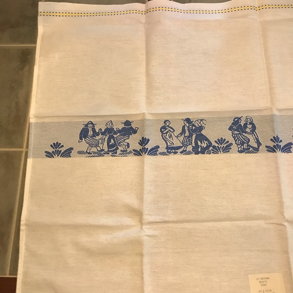 Vintage French Torchons(kitchen towels) - Picture 2 of 5